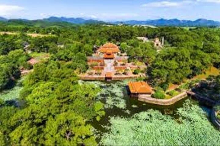 Vietnam Highlights: 14-Day Ho Chi Minh City to Hanoi and Beyond photo 6
