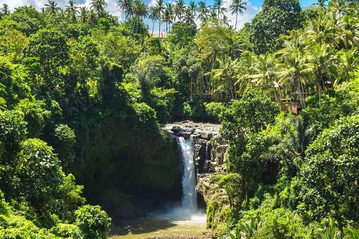 3-Day Bali Adventure: Volcano Views, Snorkeling & Temple Sunset photo 5
