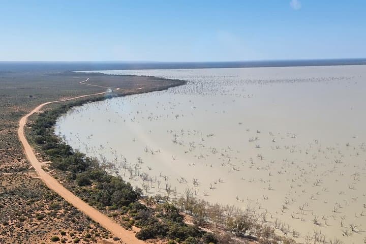 Helicopter Flight Over Menindee Lakes — Scenic Aerial Tour of Kinchega & the Darling River photo 3
