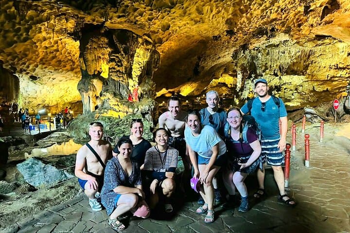 Halong Bay Full-Day Shore Excursion — Cruise, Kayak & Sung Sot Cave photo 3