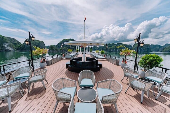 Lan Ha Bay Luxury: 2-Day Bonita Cruise & Cat Ba Island Experience photo 3