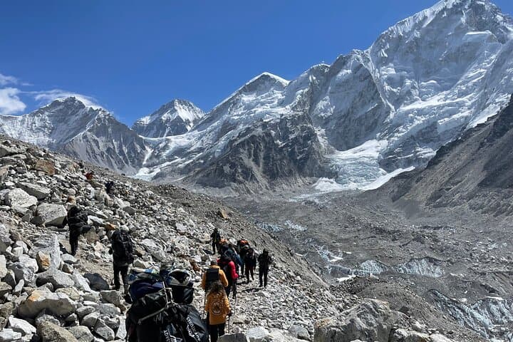 Everest Base Camp Trek: 15-Day Guided Trek to Kala Patthar and Everest Base Camp photo 2