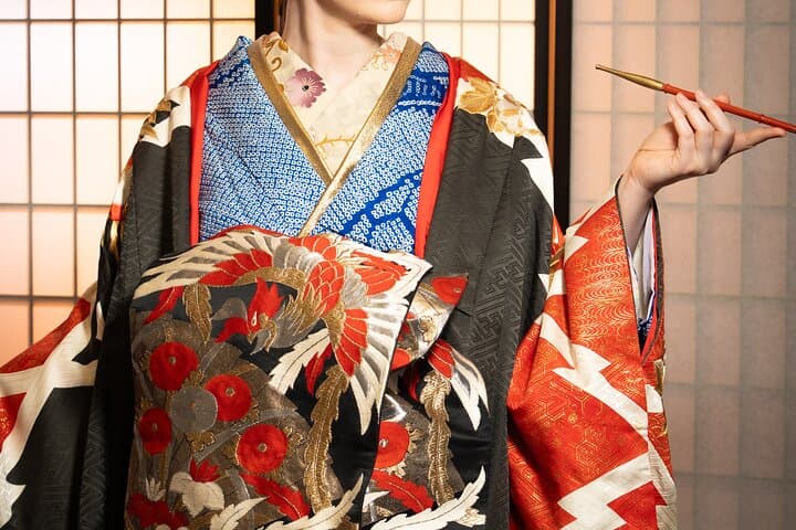 Oiran Makeover in Yoshiwara: Authentic Edo-Era Kimono & Photo Experience in Tokyo photo 3