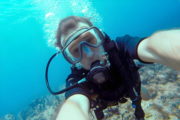 Introductory Scuba Day Trip from Hurghada: Red Sea Beginner Boat Dive with Lunch photo 2