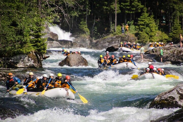 Class 4 White-Water Rafting on Voss’s Stranda & Raundal Rivers photo 3