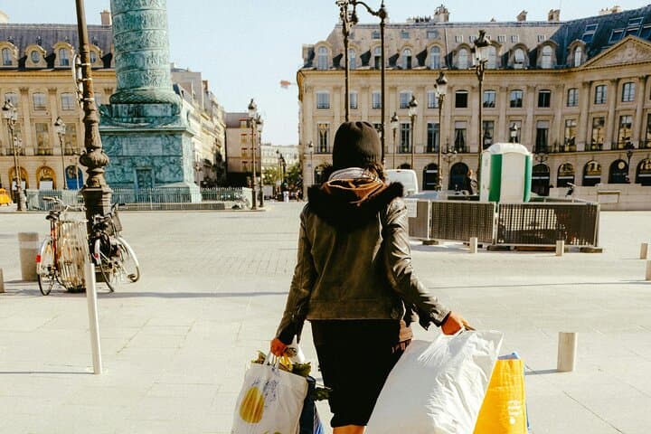 Private Shopping Express: Paris to La Vallée Village Outlet