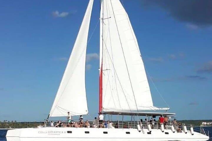Saona Island Catamaran & Speedboat Day Trip with Lunch and Open Bar photo 6