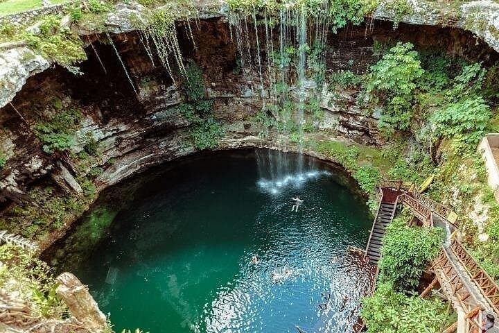 Chichén Itzá, Cenote & Valladolid Day Trip from Cancun: Pyramid, Swim and Colonial Streets