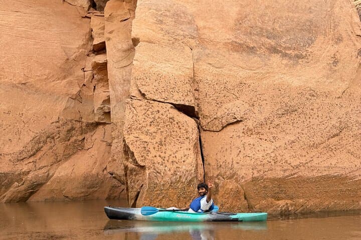 Kayak Antelope Canyon on Lake Powell: Guided 5‑Mile Paddle & Canyon Hike photo 3