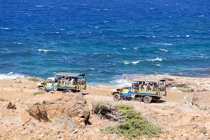 Aruba Jeep Safari: Cave Pool, Natural Bridges & Secret Beaches photo 4