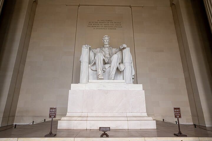 One-Day Washington D.C. Tour from New York — Monuments, Memorials & White House Photo Stops photo 3
