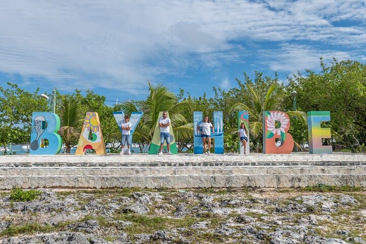 Bayahibe Private Photo Session: 1-Hour Photoshoot on the Caribbean Shore photo 1
