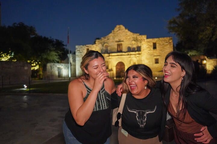 San Antonio Night Driving Tour & River Walk Cruise: Alamo to Tower Views photo 3