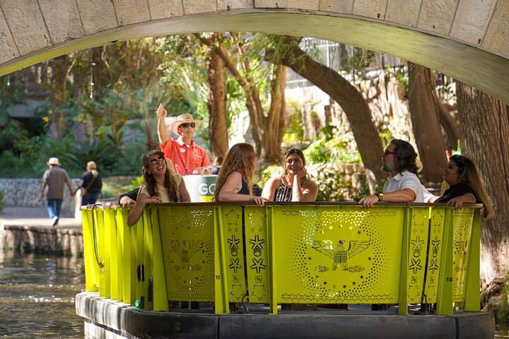 San Antonio Premium City Tour: Alamo, River Walk Cruise & Tower of the Americas