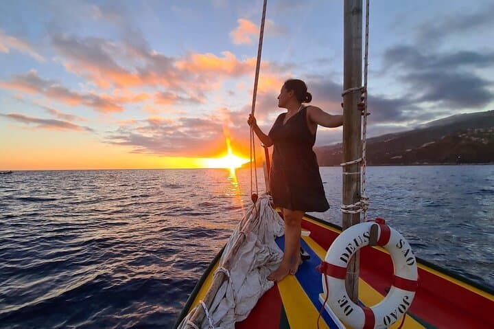 sunset-sail-on-a-traditional-lobos-chamber-boat-camara-de-lobos-madeira