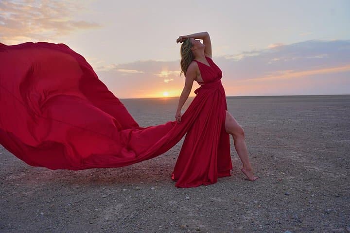 Marrakesh Flying Dress Photoshoot with Professional Makeup Artist photo 3