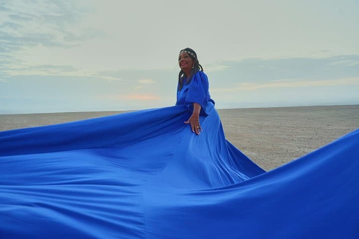 Marrakesh Flying Dress Photoshoot with Professional Makeup Artist photo 4