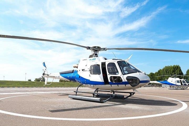Helicopter Tour Over Burj Khalifa & Palm Jumeirah — Dubai Aerial Sightseeing Flight photo 3