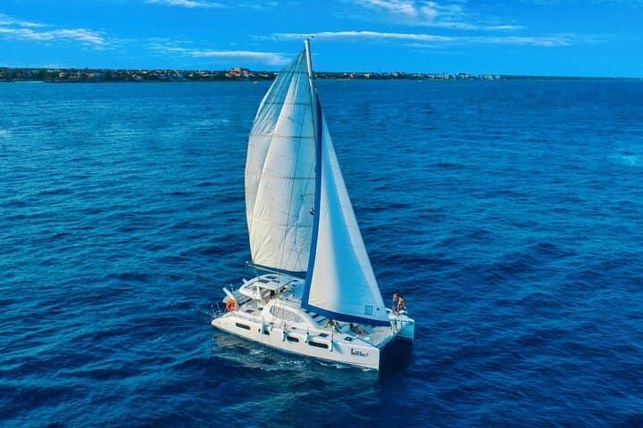 Luxury Sailing and Snorkeling on a Riviera Maya Catamaran photo 4