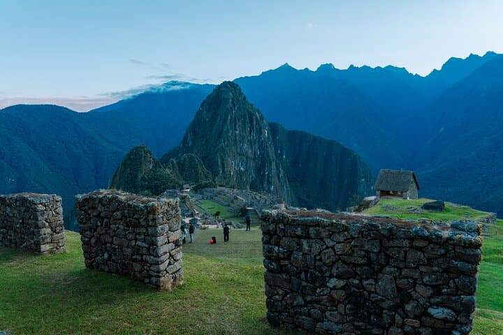Inca Trail Express: One-Day Hike to Machu Picchu Through the Sun Gate photo 4