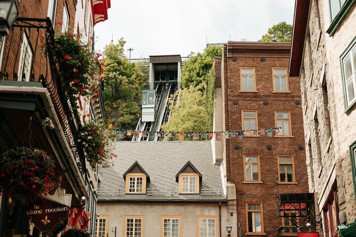 Old Quebec Classique Walking Tour with Funicular — Historic Two-Hour City Stroll photo 2