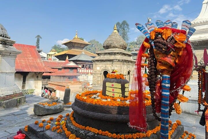 Boudhanath & Pashupatinath Half-Day Cultural Tour — Kathmandu’s Stupa and Sacred River photo 2