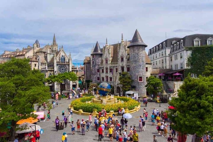 Da Nang Day Trip: Ba Na Hills, Golden Bridge & Dragon Bridge photo 4