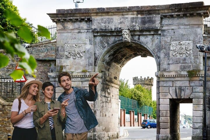 Conquer Derry Quest: Self-Guided City Walk and Interactive Treasure Hunt photo 4