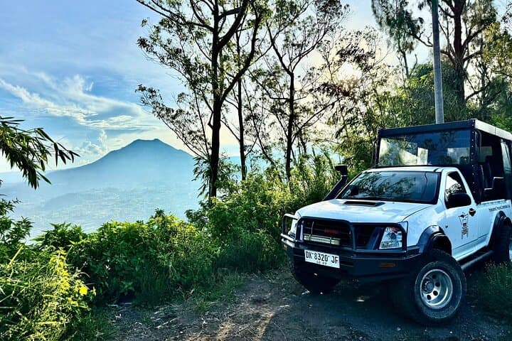 Bali 4x4 Volcano Explorer: Private Mount Batur, Lava Fields & Kintamani Bats