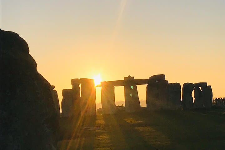 Day Trip from London: Windsor, Stonehenge & Bath Private Guided Tour