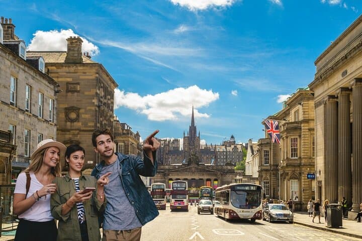 Conquer Edinburgh New Town: Self-Guided Treasure Hunt & Historic Walk photo 4