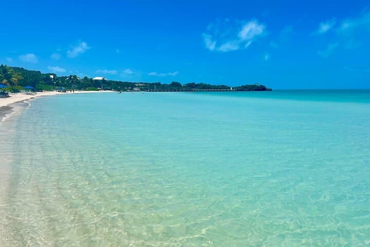 Providenciales Island Tour: 2–3 Hour Scenic Adventure to The Hole, Beaches & Bird Sanctuary