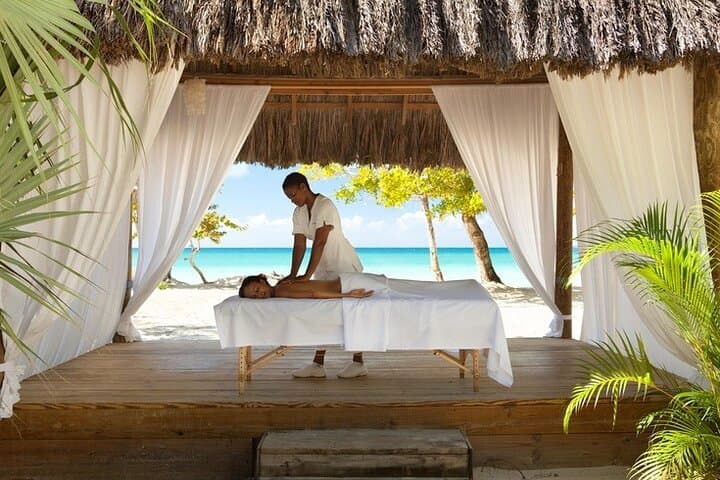 60-Minute Beach Swedish Massage in Marigot Bay — Saint Lucia Relaxation