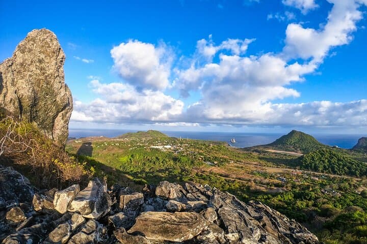 Island Trails in Fernando de Noronha: Beaches, Viewpoints & Snorkeling Routes photo 3