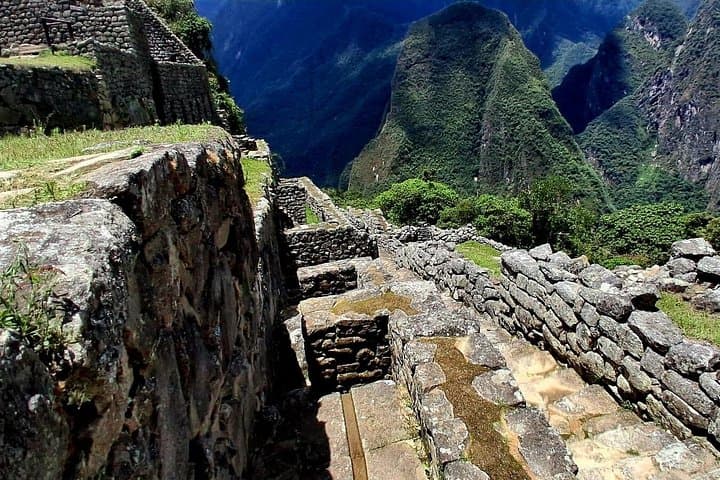 Sunrise at Machu Picchu — One-Day 'Sunrise with the Incas' Guided Tour from Cusco photo 3