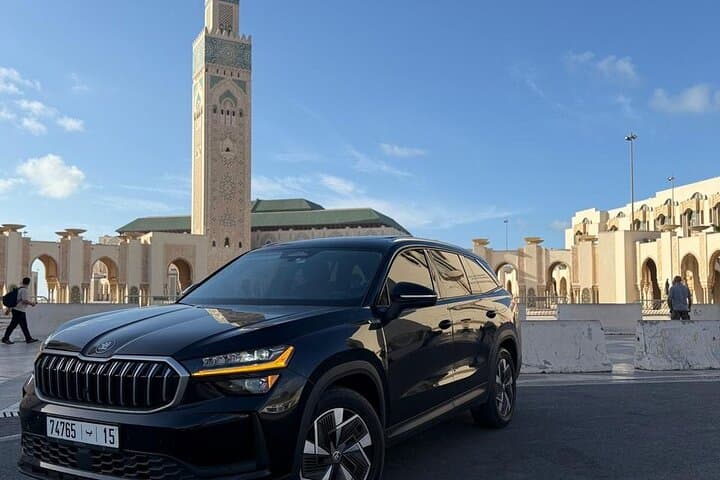 Luxury Casablanca to Fes Full-Day Guided Medina Tour