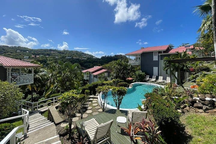 St. Lucia Weekend Getaway: Marigot Bay Villa, Catamaran Sail & Pigeon Island Hike photo 2