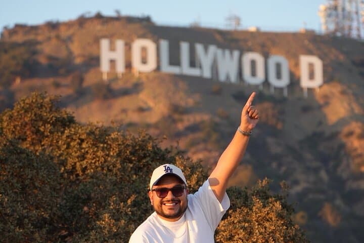 Complete Los Angeles Sightseeing Tour: Griffith Observatory to Santa Monica Pier photo 6