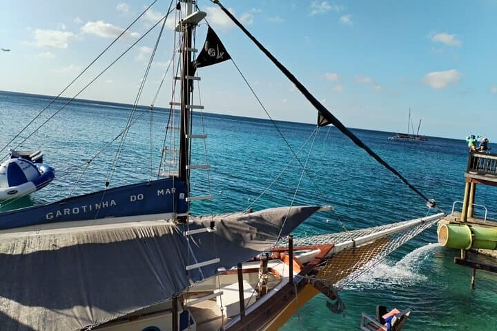 Pirate Ship Sunset Cruise & Rick's Cafe Negril — Snorkel, Cliff Jump and Sunset Sail photo 3