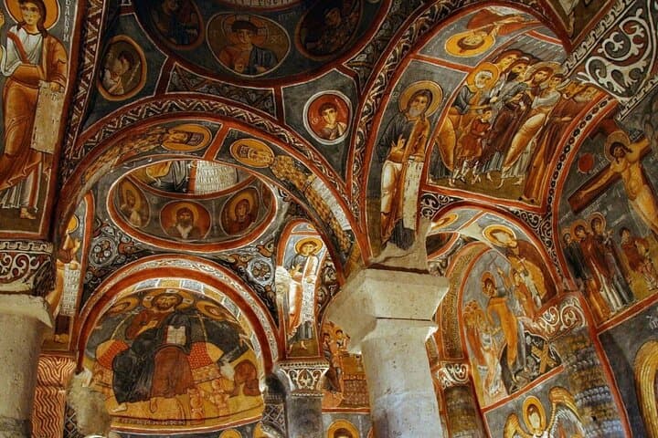 Private Cappadocia Tour — Customize Uchisar, Göreme & Avanos in One Day