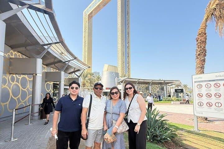 Dubai Frame Tickets with Private Pickup — Zabeel Park Entry & Transport photo 2