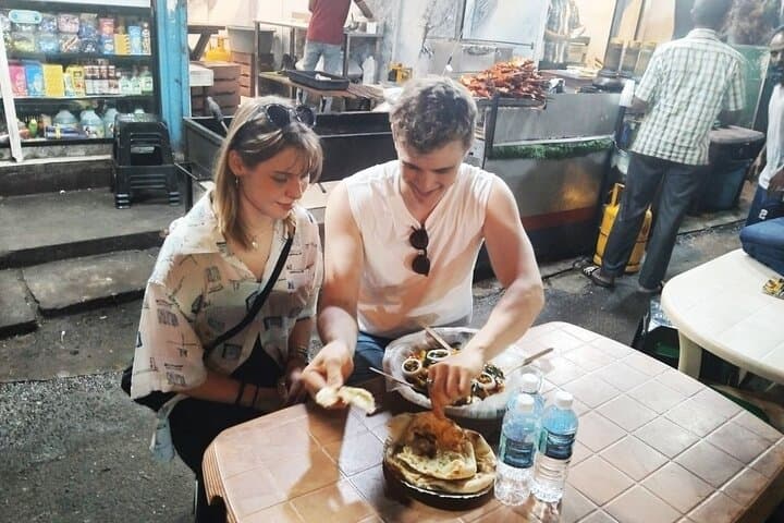 Colombo Express Food Tour: 9+ Local Tastings in 2–3 Hours photo 2