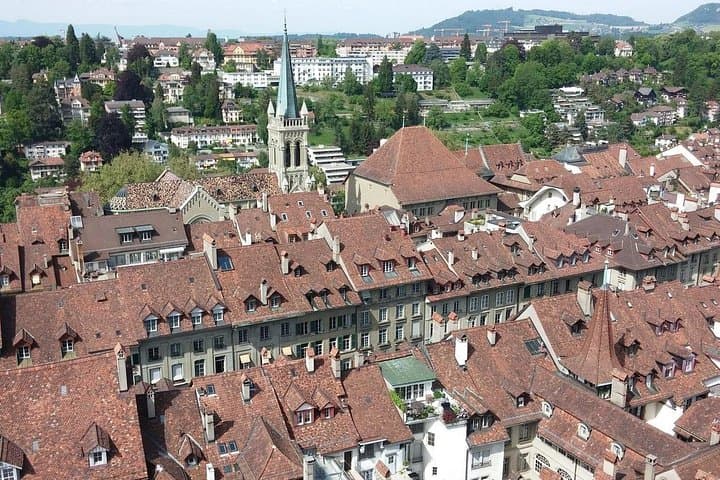 Bern Political Walking Tour with a Diplomat: Insider’s Guide to Swiss Democracy photo 2
