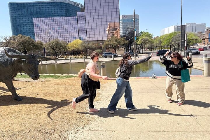 Discover Downtown Dallas: Interactive Scavenger Hunt Through History and Public Art photo 5