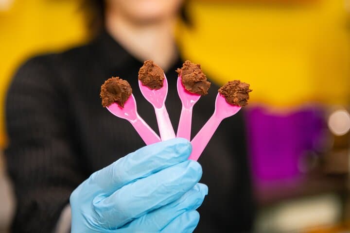 Seattle Chocolate Tour: Downtown Chocolate Walking Tour & Pike Place Tastings photo 3