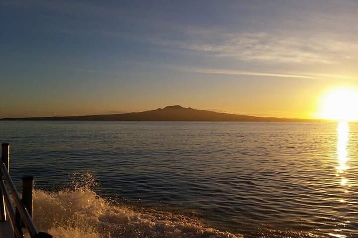 Auckland Sunset Harbour Cruise: Evening Sail Under the Harbour Bridge photo 3