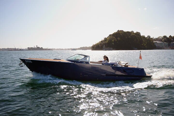 Private Sunset Cruise on Sydney Harbour — Small-Group Luxury with Sparkling Wine photo 5