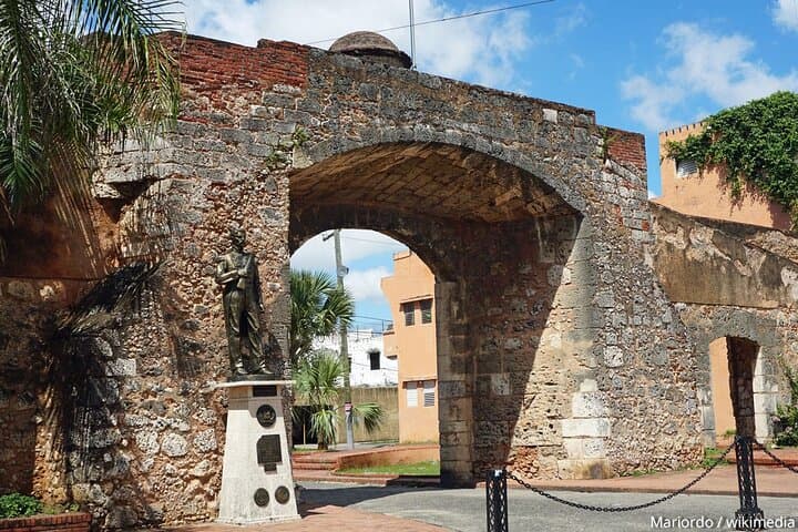 Santo Domingo Day Trip from Punta Cana — Los Tres Ojos & Colonial Zone Highlights photo 3