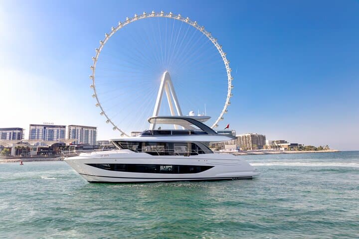 Dubai Marina Private Yacht Cruise: VIP BBQ & Sightseeing photo 2