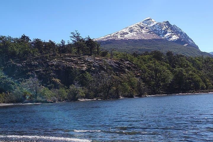 Patagonique Wellness Retreat: Forest & Andes Mindfulness Near Ushuaia photo 2